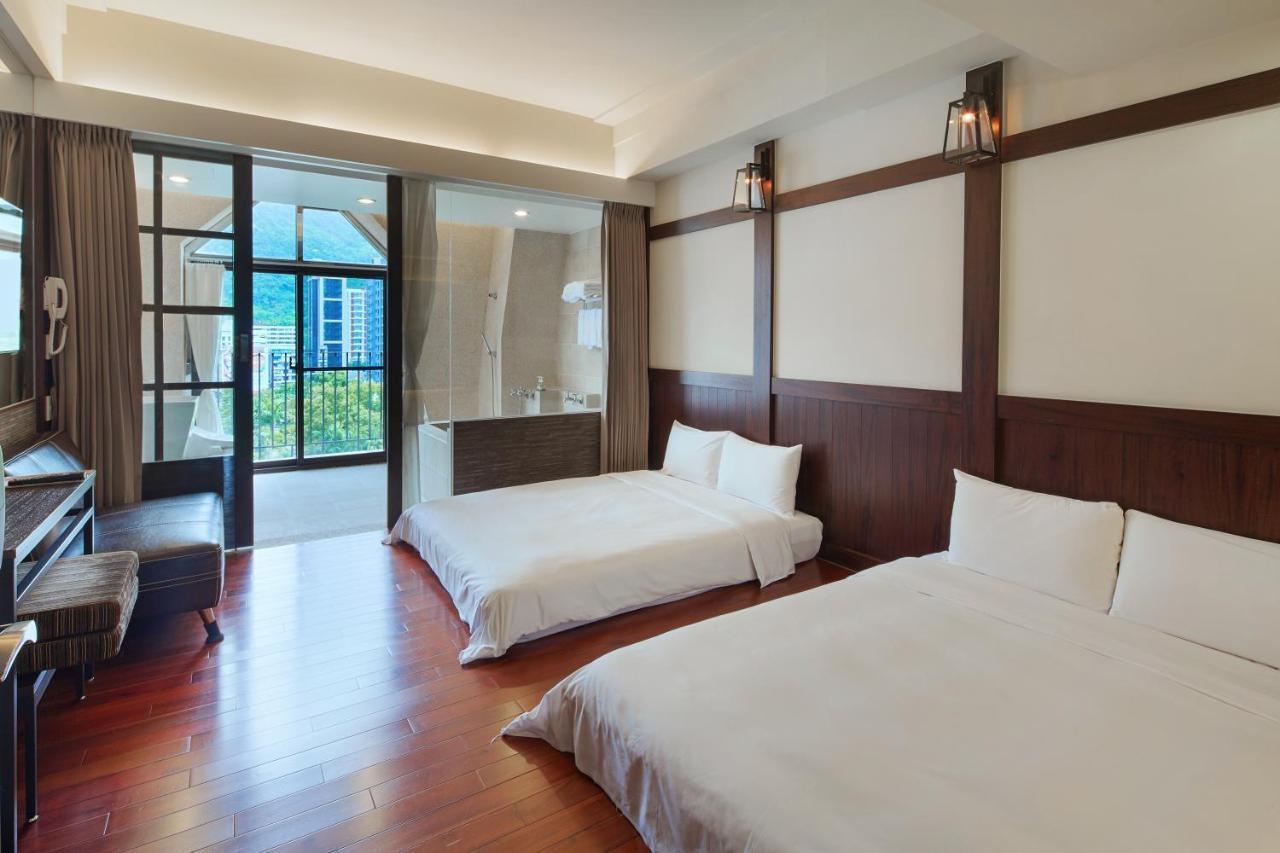 Hotel Les Champs Jiaoxi Bagian luar foto