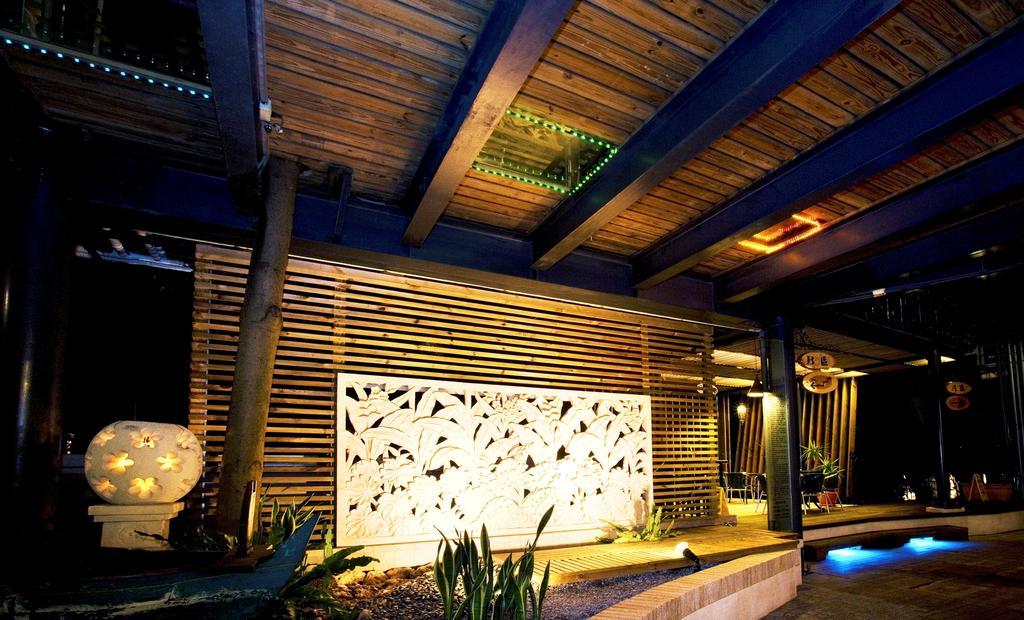 Hotel Les Champs Jiaoxi Bagian luar foto