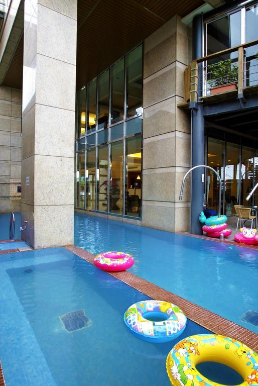 Hotel Les Champs Jiaoxi Bagian luar foto