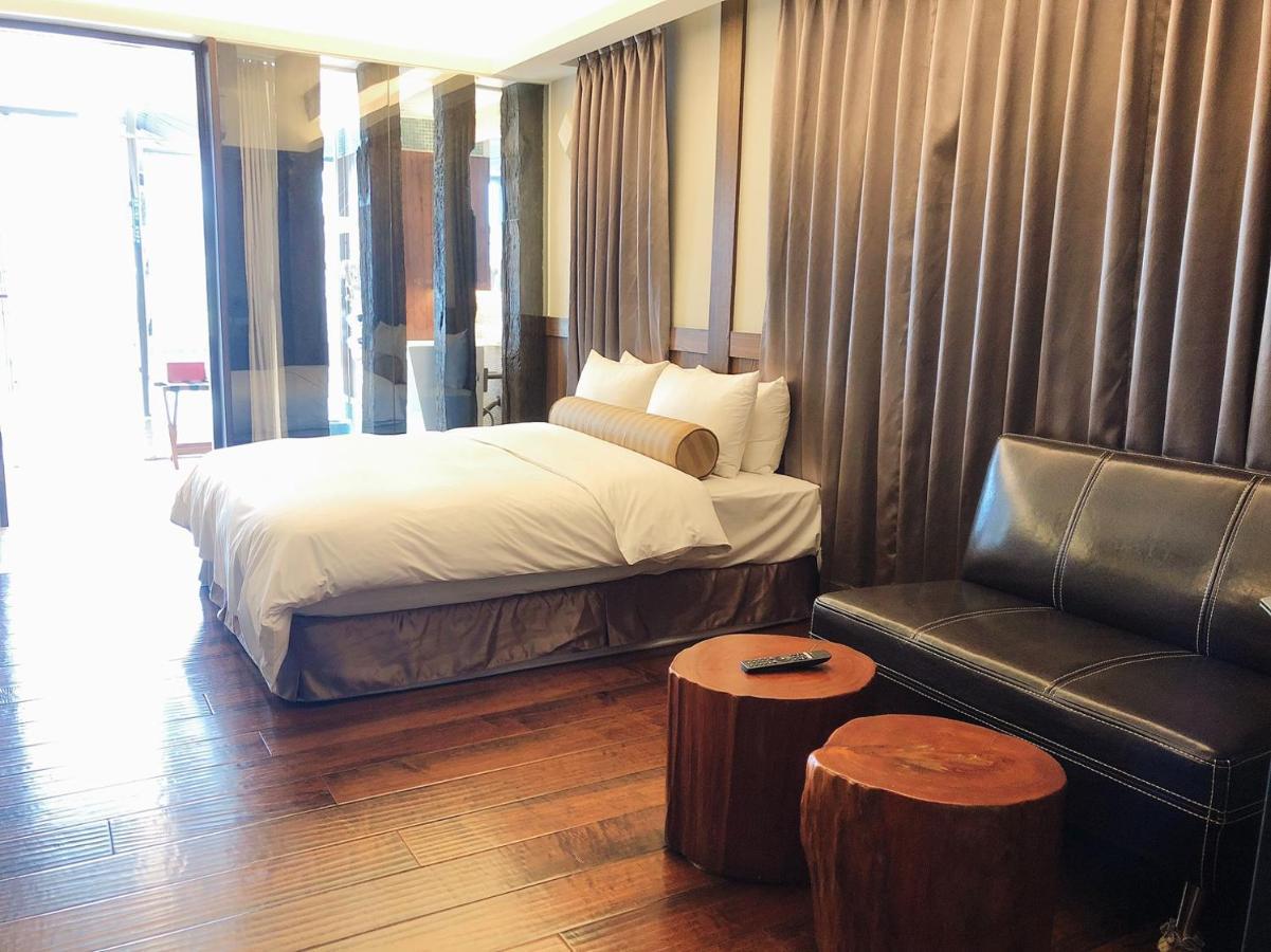 Hotel Les Champs Jiaoxi Bagian luar foto